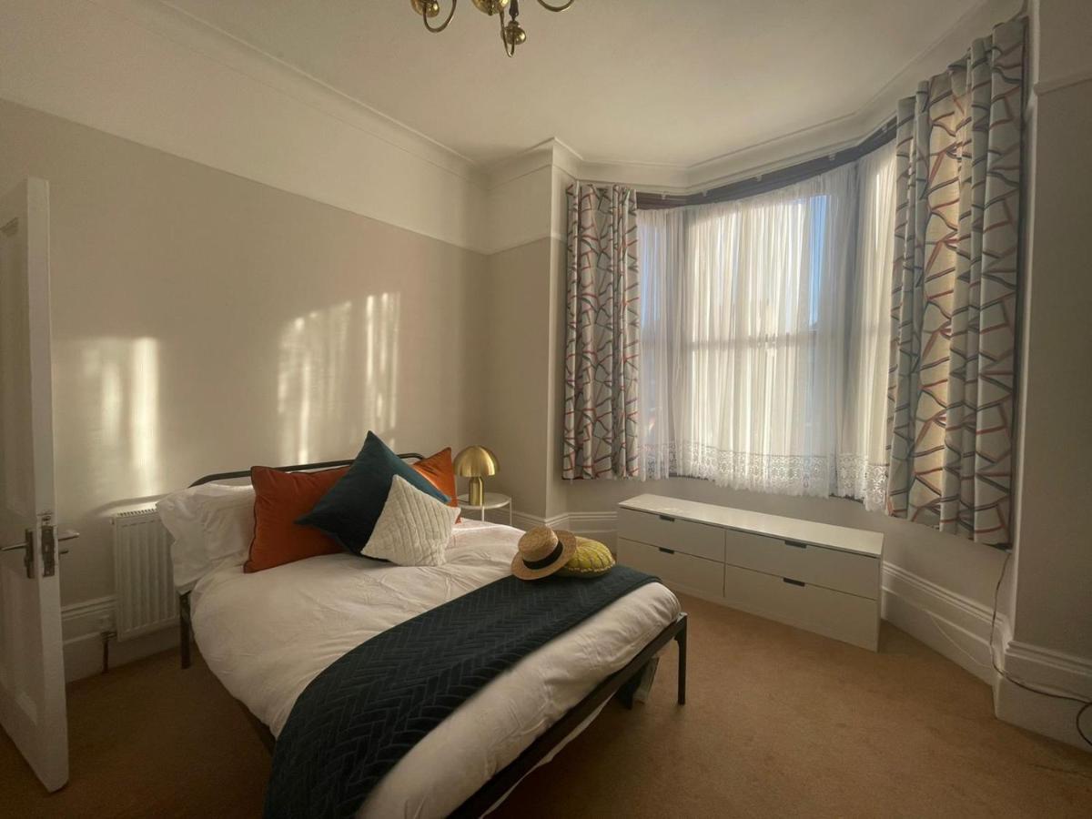 Appartement Inviting You To Your From 10 Minutes From Stratford Westfield *