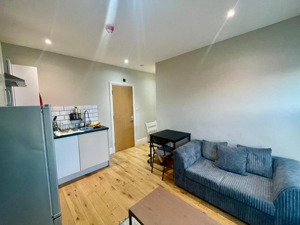 Cosy 1 Bedroom Flat! Apartment