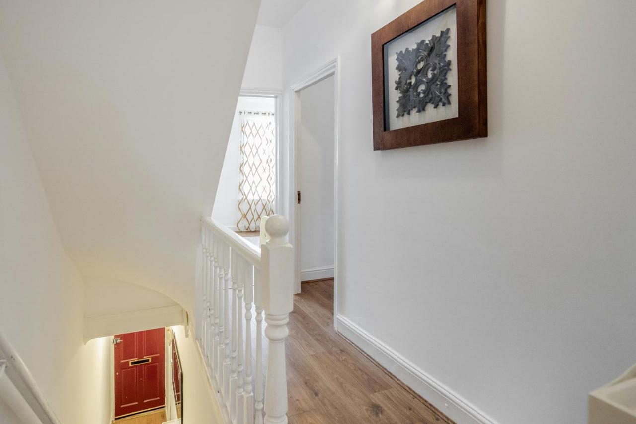 Apartamento Entire Lovely Family With Parking, Wifi, Netflix, Self Check-in