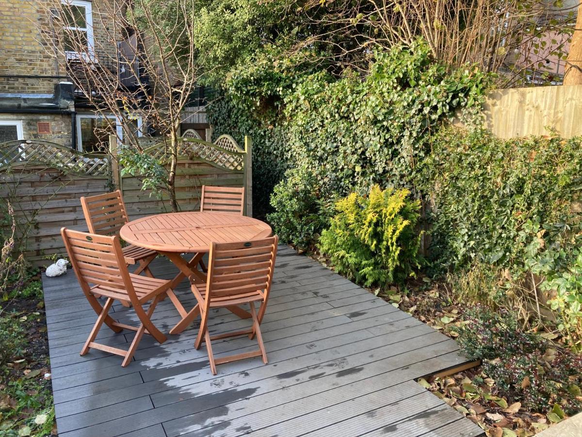 Beautiful Two Bedroom In Honor Oak Appartement