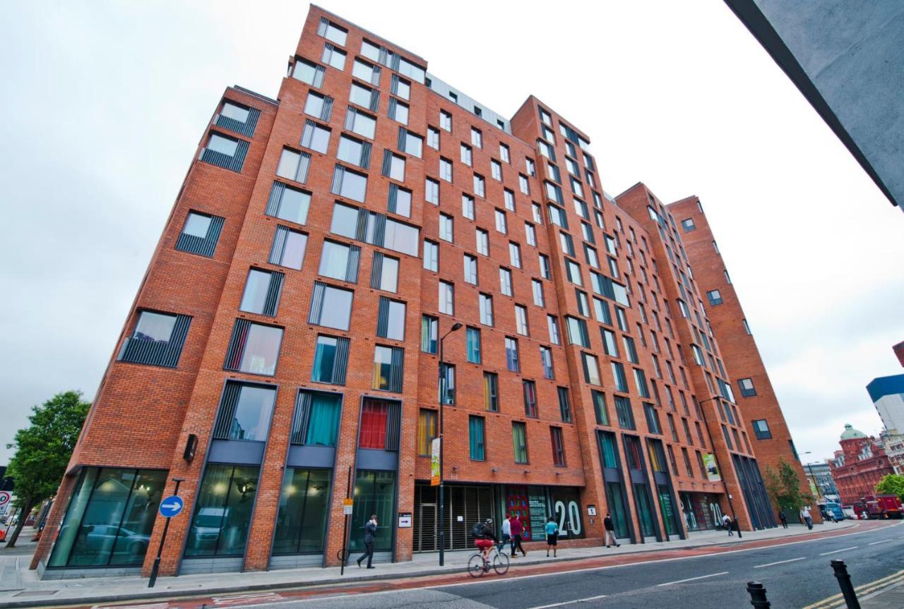 For Students Only At Shoreditch In *