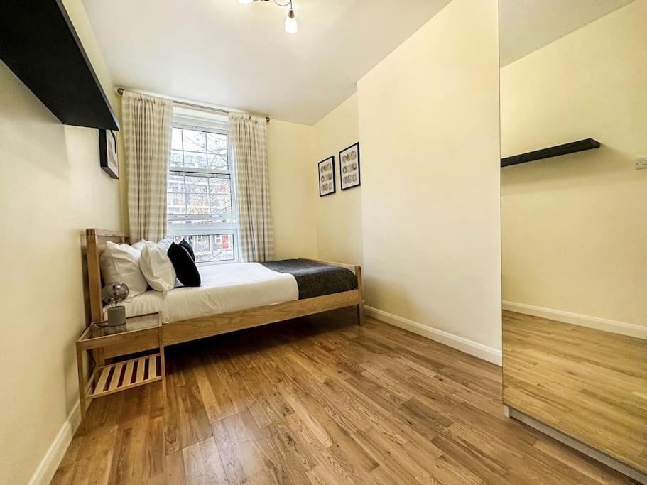 Spacious 4 Bed Flat Near 02 Arena Greenwich Apartamento *