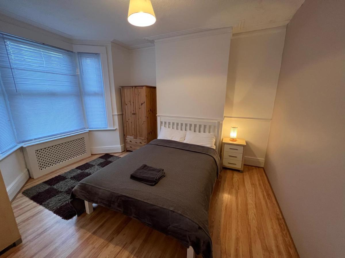Entire Luxury 4 Bedroom Victorian House With 2 En-suite - Forest Hill, Appartement Londres