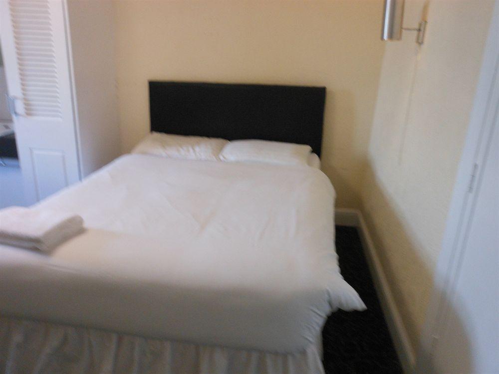 Silkhouse Gasthuis 2*