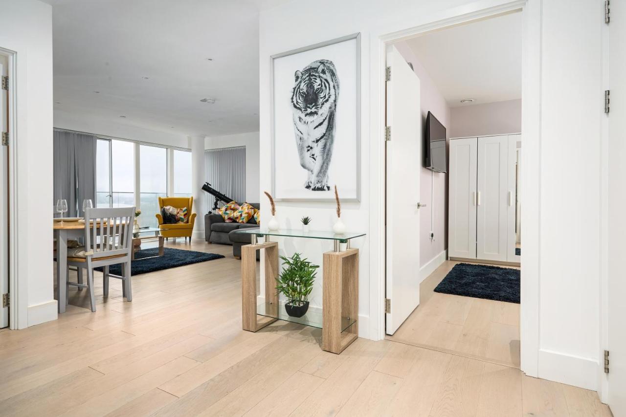 Apartamento 2 Bedroom Luxury With Balcony