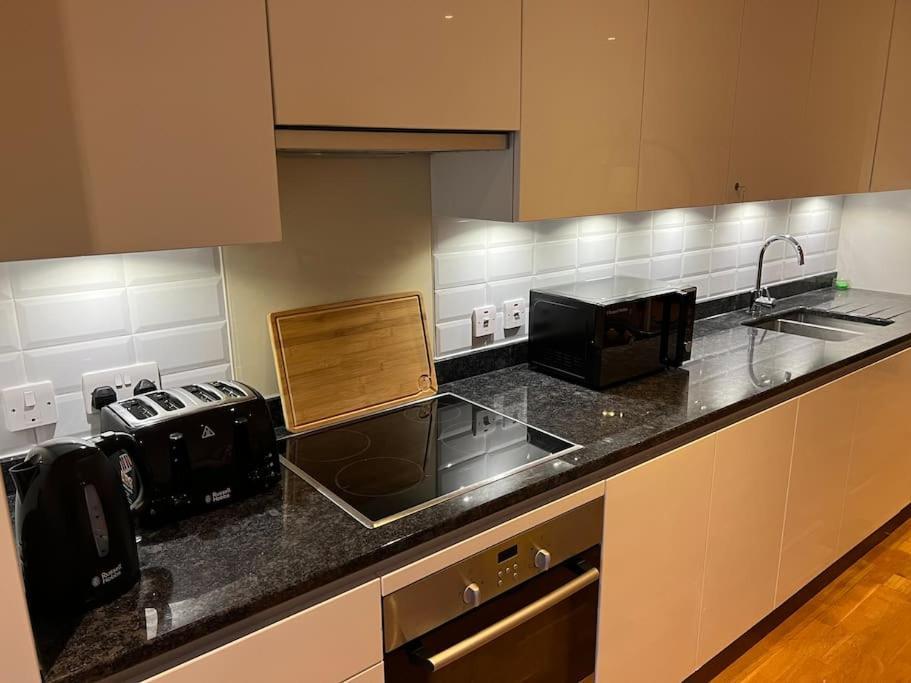 Apartamento Modern 2 Bed - Olympic Park Stratford