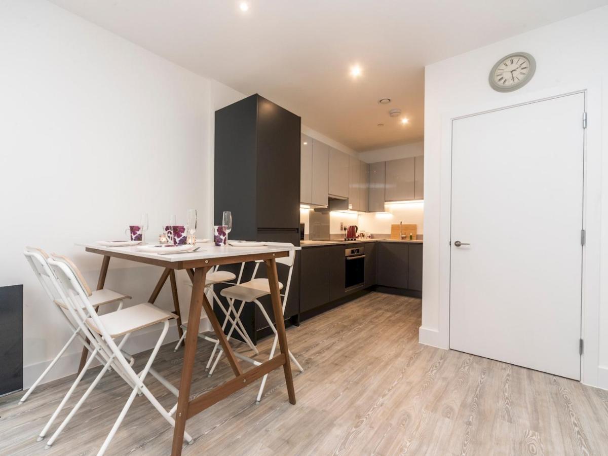 Pass The Keys Spacious Bright Flat 20 Mins To Appartement Londres