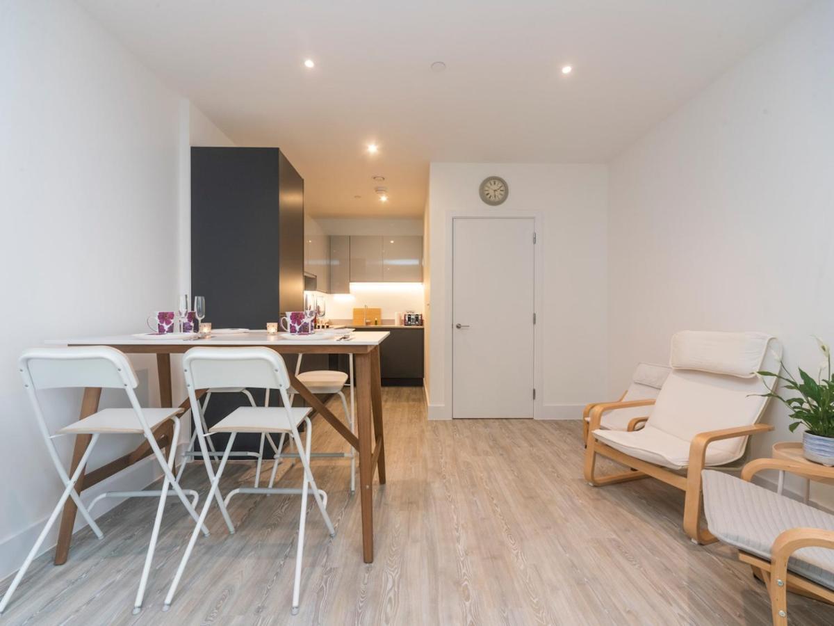 Pass The Keys Spacious Bright Flat 20 Mins To Appartement *