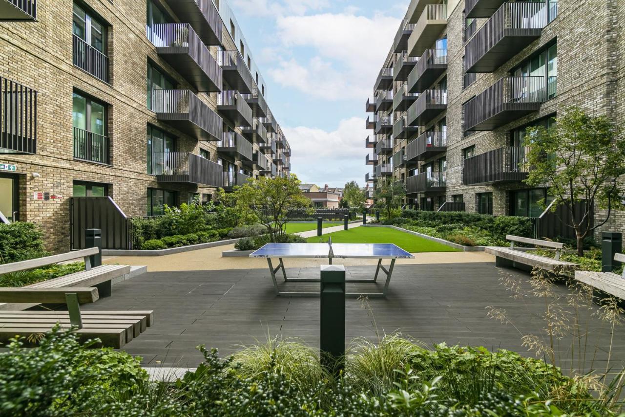 In Shared Luxury Flat Privatunterkunft *
