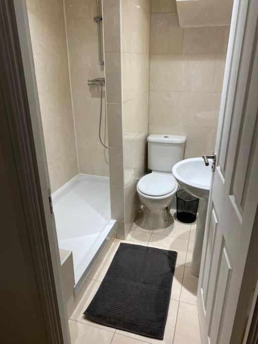 Apartamento One Bedroom Near Dalston Station Londres