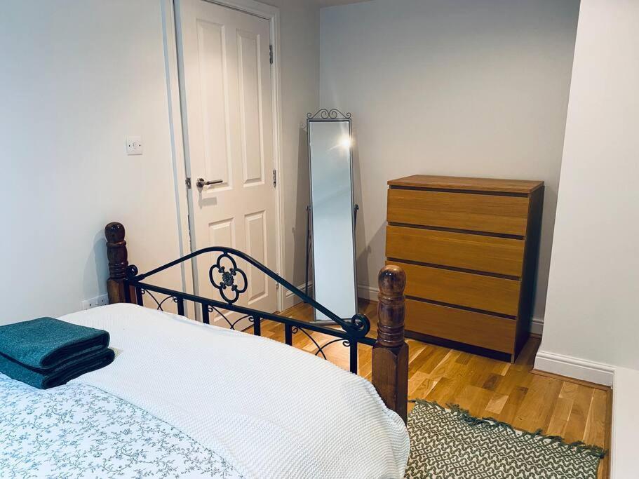 Apartamento One Bedroom Near Dalston Station