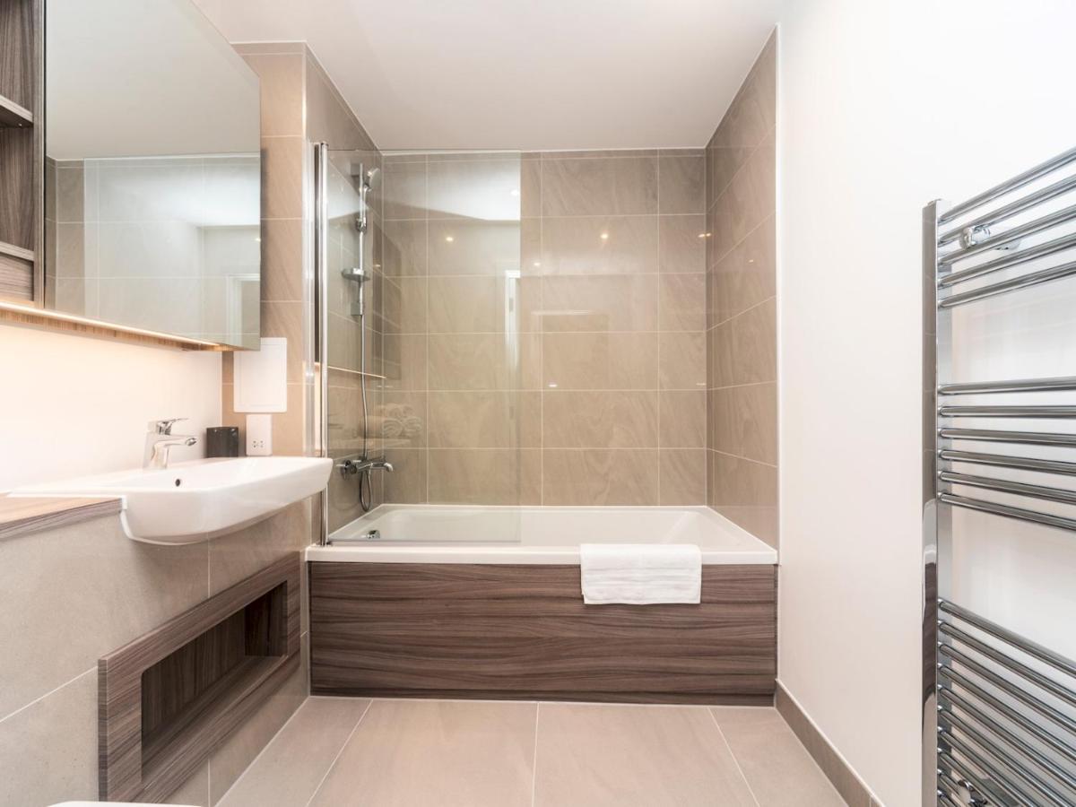 Pass The Keys Spacious Bright Flat 20 Mins To Appartement