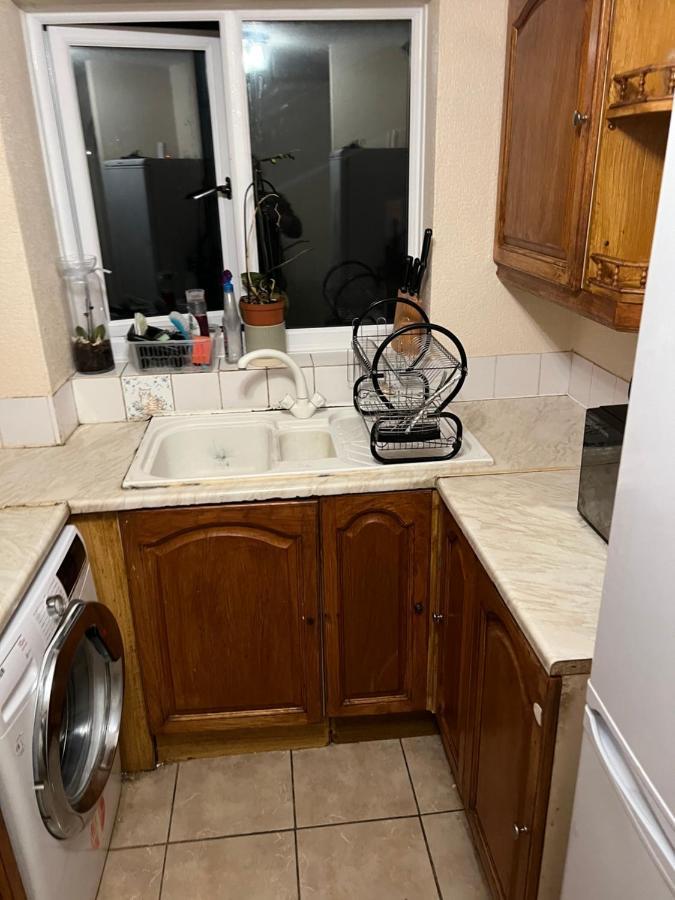 Henderson Court Habitación en casa particular Londres