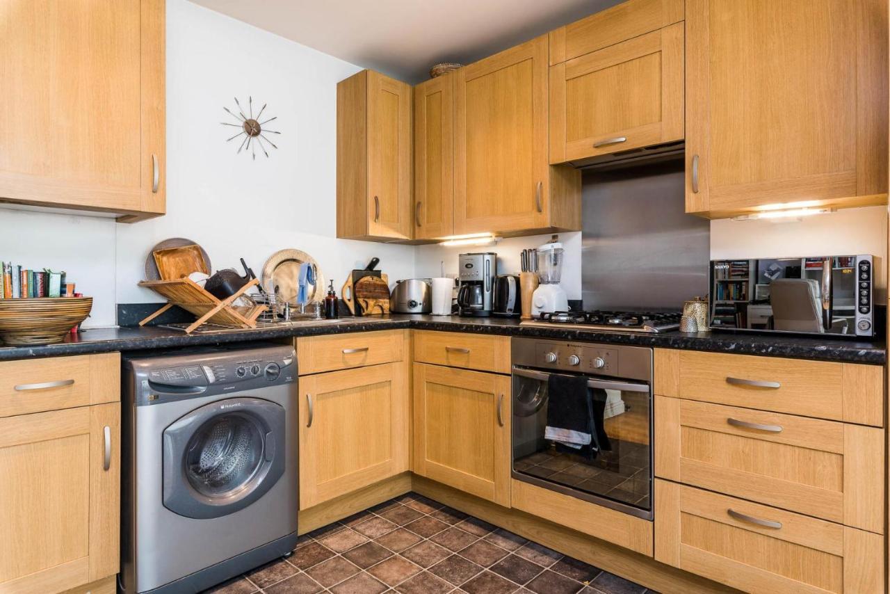 Apartment Delightful Moroccan Inspired Flat Hackney Sleeps 2