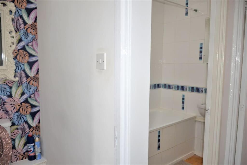Сasa de vacaciones Zone 2, 2 Bedroom House