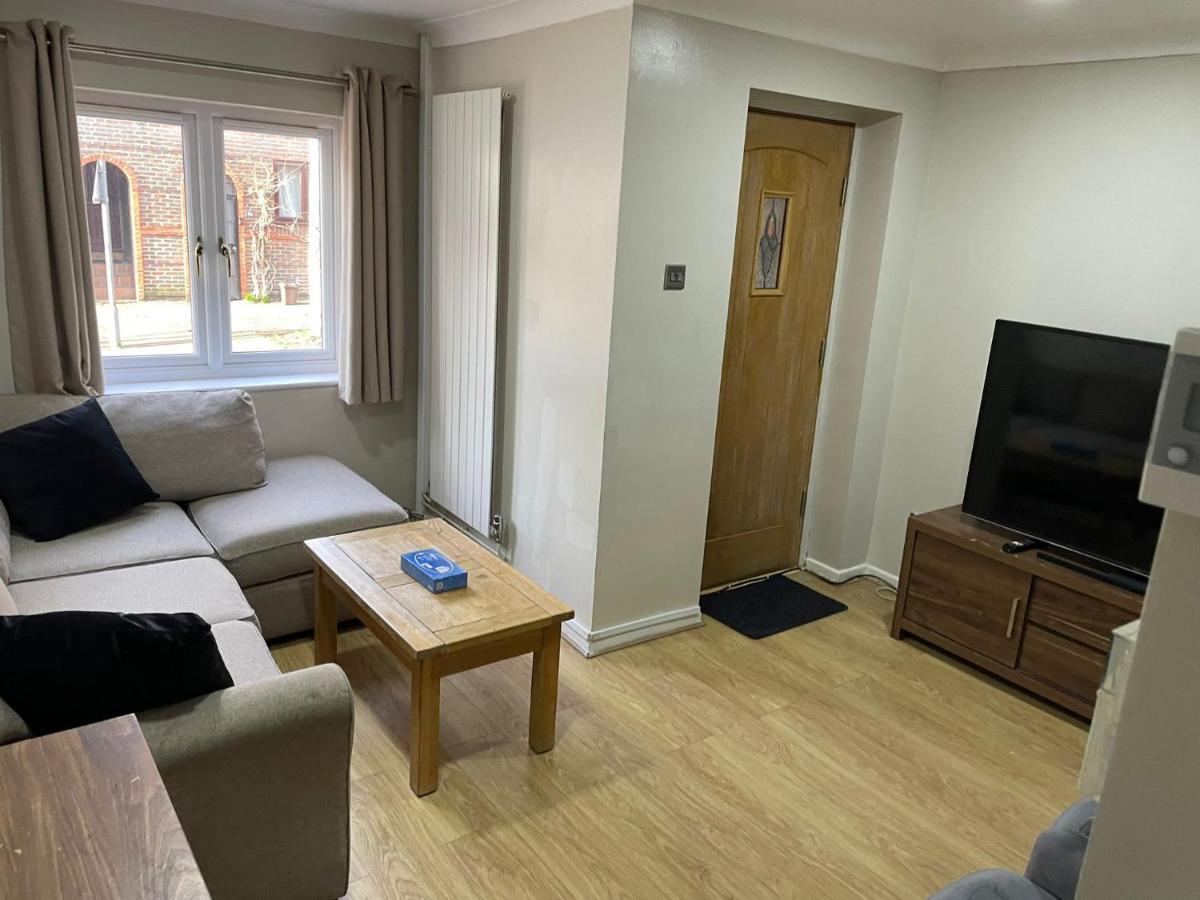 Rainbow Quays Apartment *