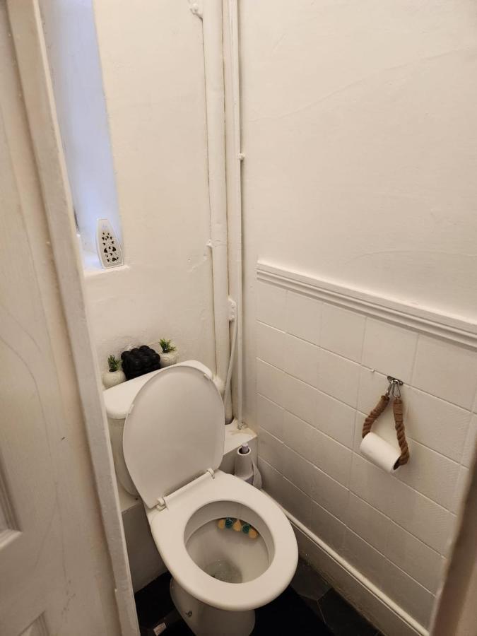 2-bedroom Flat In Cutty-sark, Greenwich ! Appartement Londen