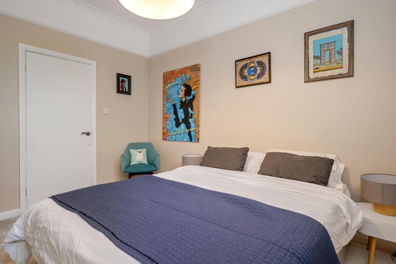 Apartamento Luxury With 3 Bedrooms Londres