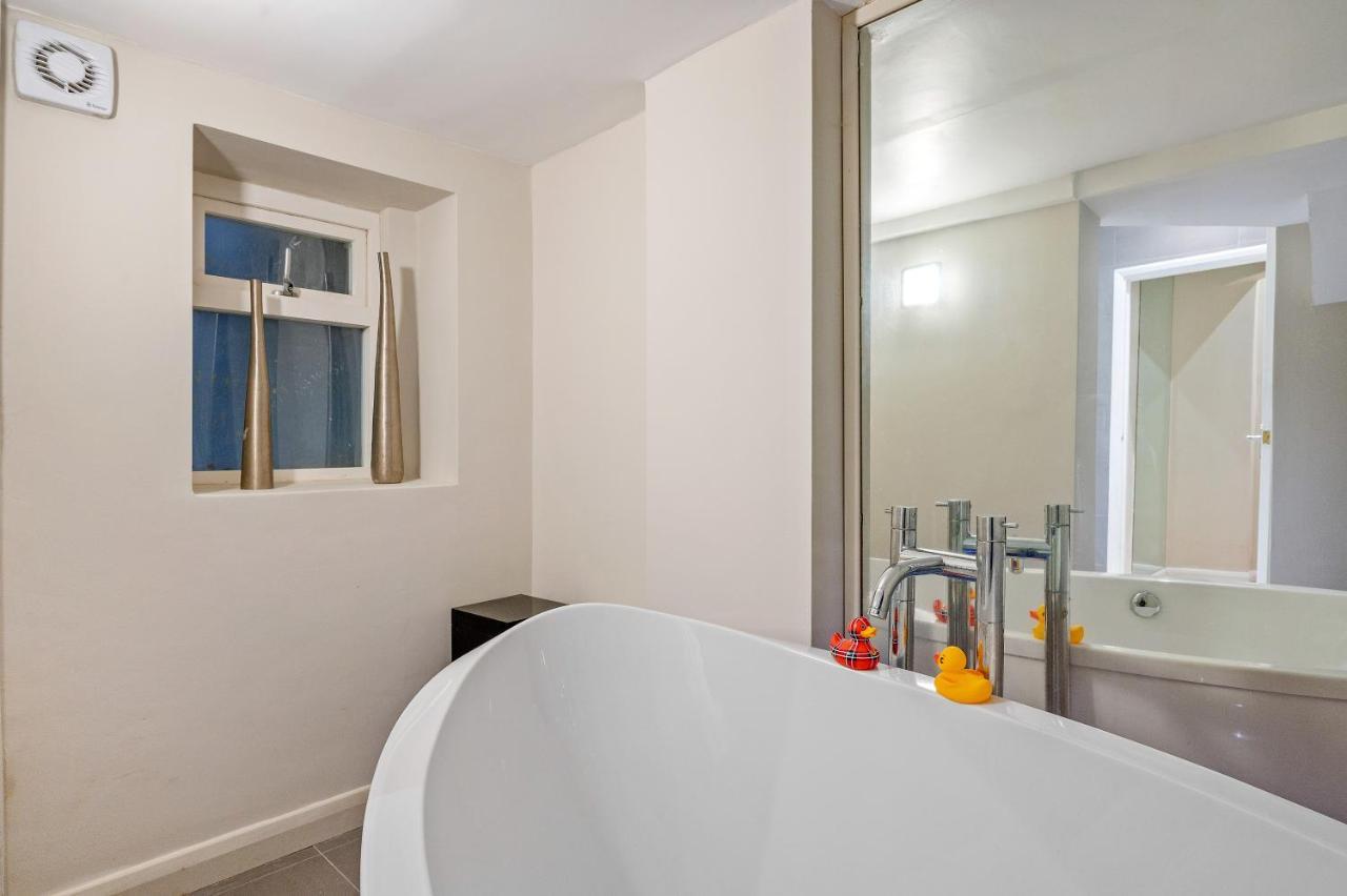 Luxury With 3 Bedrooms Apartamento Londres