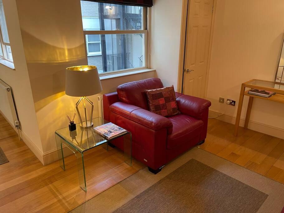 Luxurious Serviced Apt Next To The City Of And Tower Bridge Apartment London