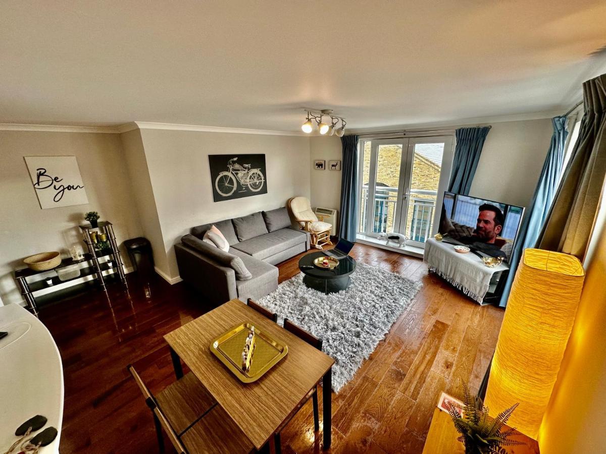 O2 Arena Luxury Flat Sleeps 6 With Parking Apartamento Londres
