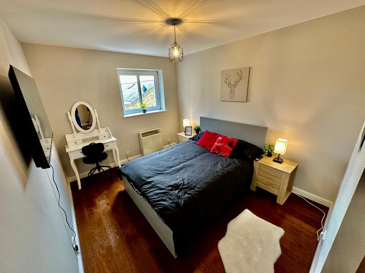 O2 Arena Luxury Flat Sleeps 6 With Parking Apartamento