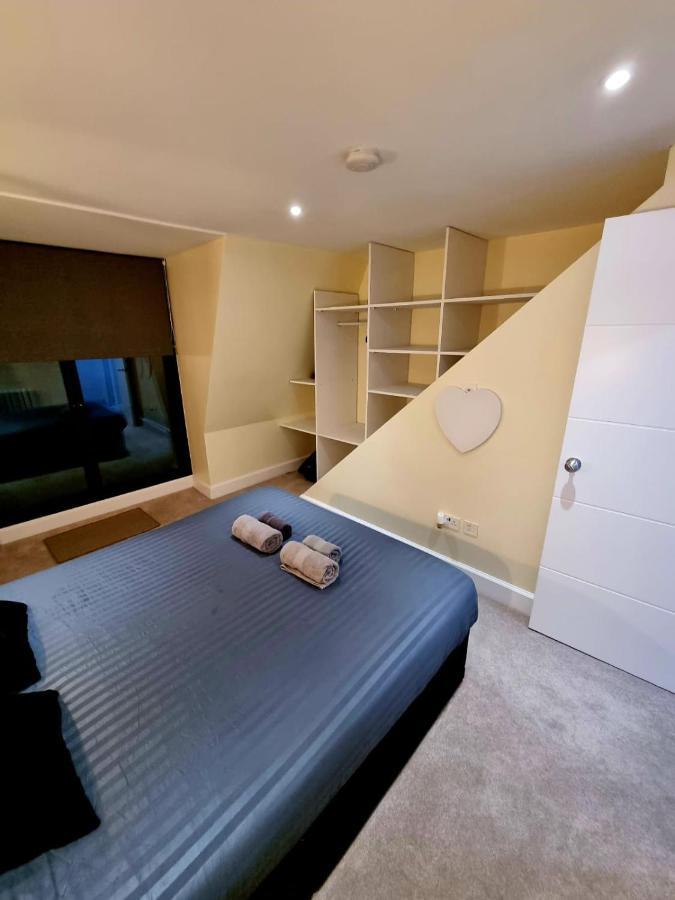 Apartment Stylish With Terrace & Parking *