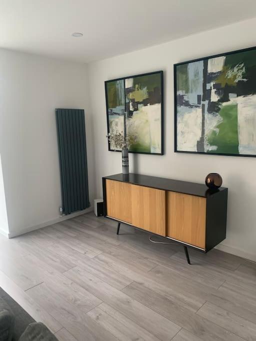 Dockside Sleeps 8, Uber Boat To Canary Wharf In 3 Mins Vakantiehuis *