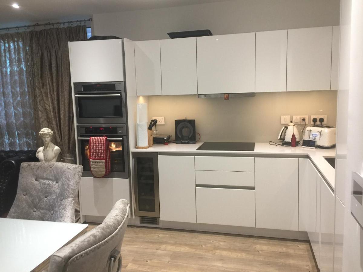 Apartment Luxury North Greenwich London