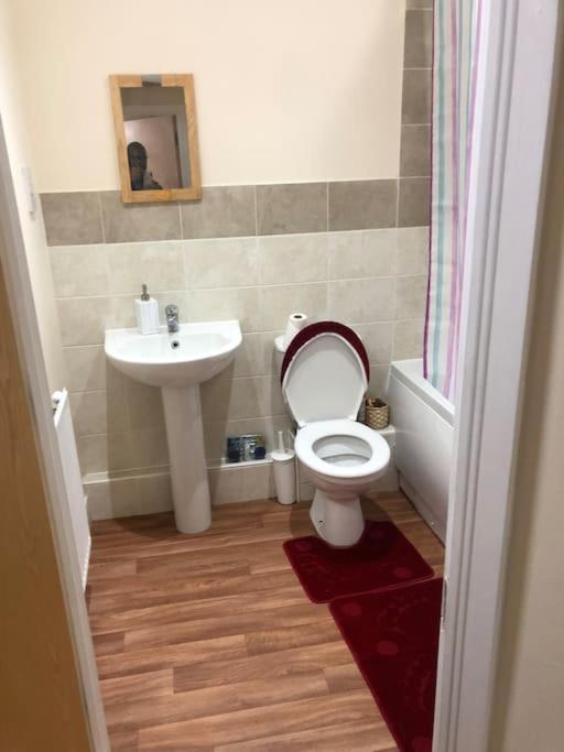 Justalf Facilities-spacious 2-bed In Thamesmead, Greenwich Apartamento Londres