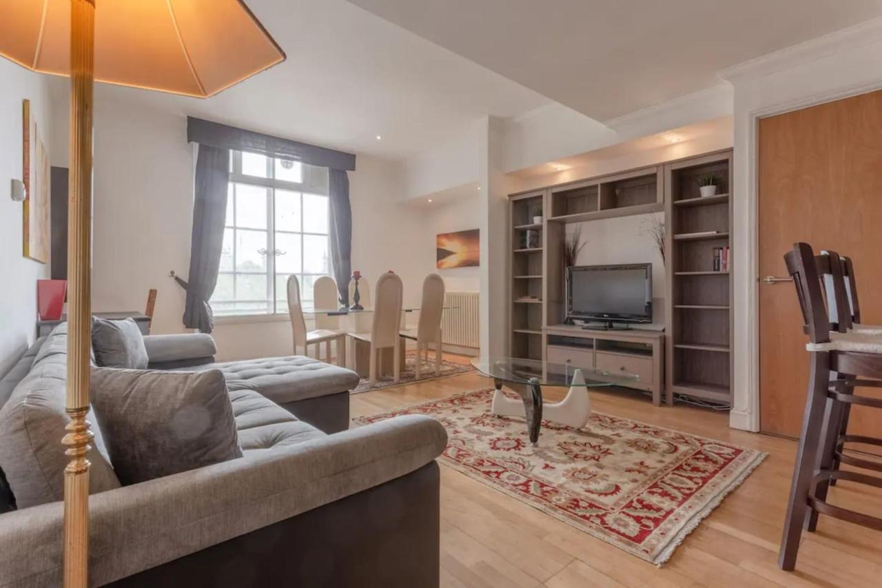 Large & 2bd Flat - Tower Hill Londres
