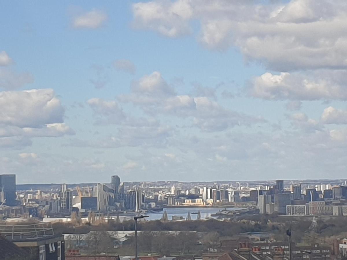 Apartamento Luxury 1-bed With Stunning Views Perfect For Short In *
