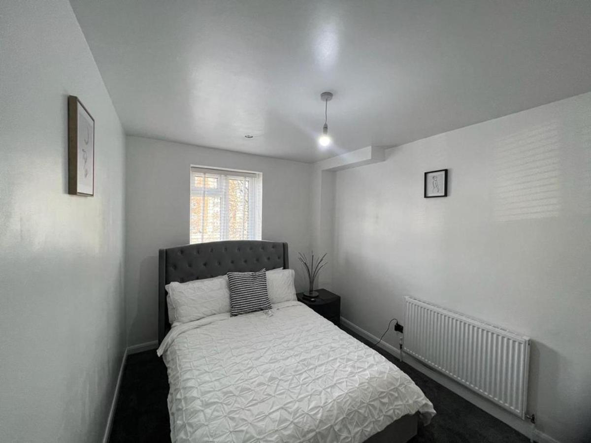 Modern Executive 2-bed In Apartment London