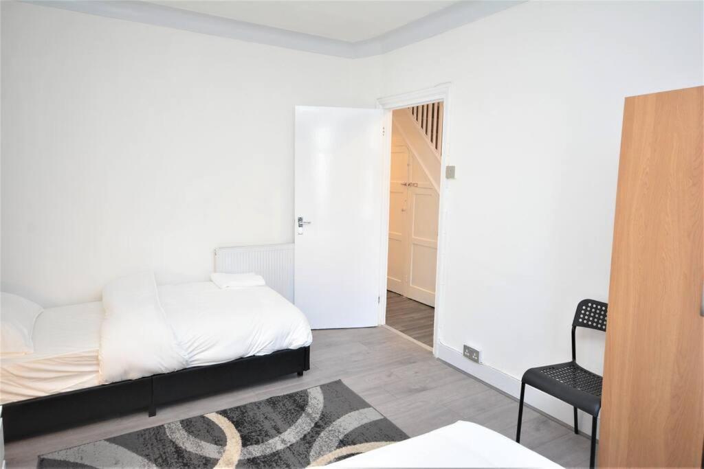 4 Bedroom House In East Casa de Férias