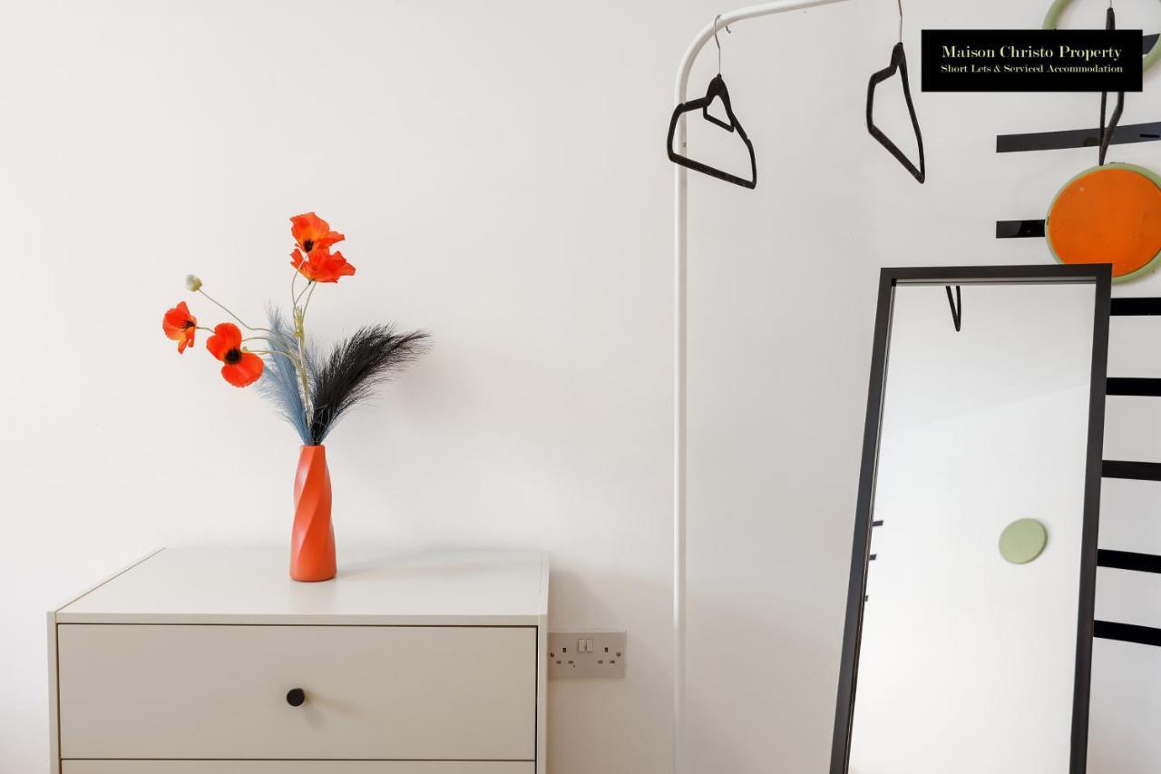Apartamento Weekly Or Monthly Stays, London, Canary Wharf - Sleeps 6- 2bedroom, Free Parking, Serviced By Maison Christo Londres