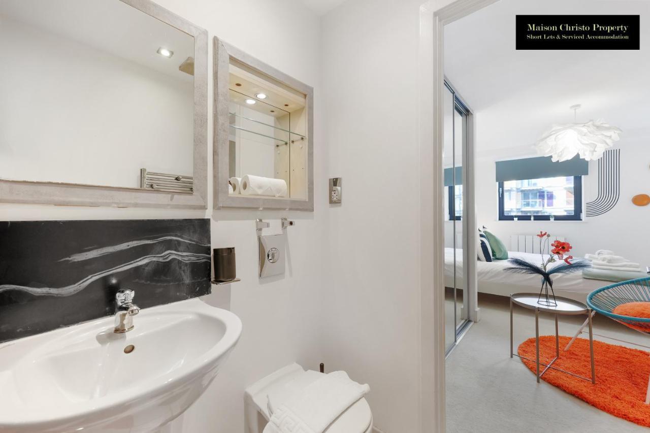 Apartamento Weekly Or Monthly Stays, London, Canary Wharf - Sleeps 6- 2bedroom, Free Parking, Serviced By Maison Christo