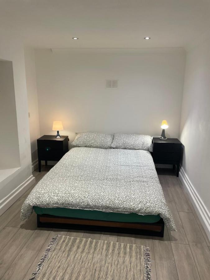 Plough Way Flat Appartement