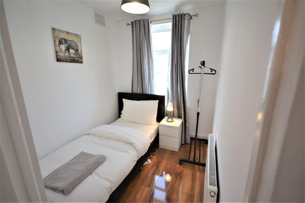 4 Bedroom House In East Casa de Férias
