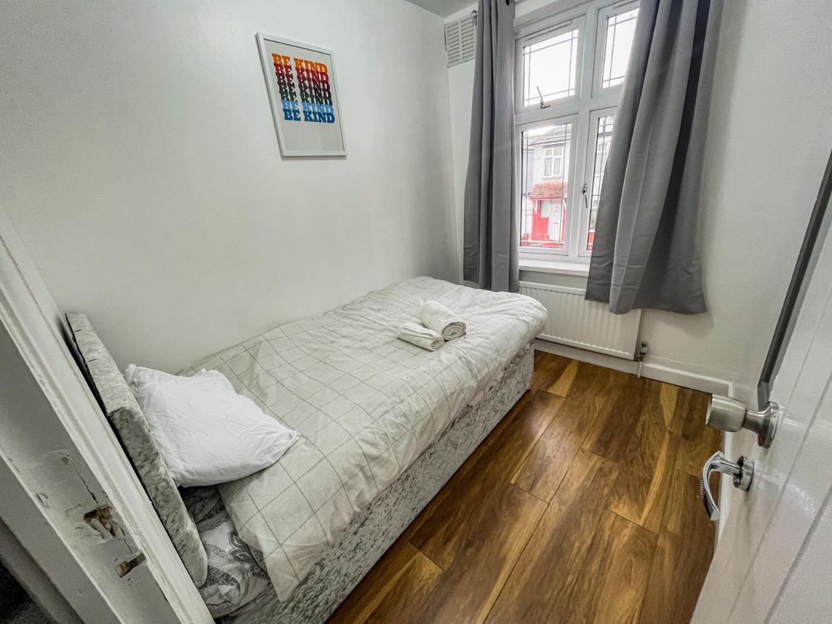 Сasa de vacaciones Swanky Townhouse In The Heart Of East Londres