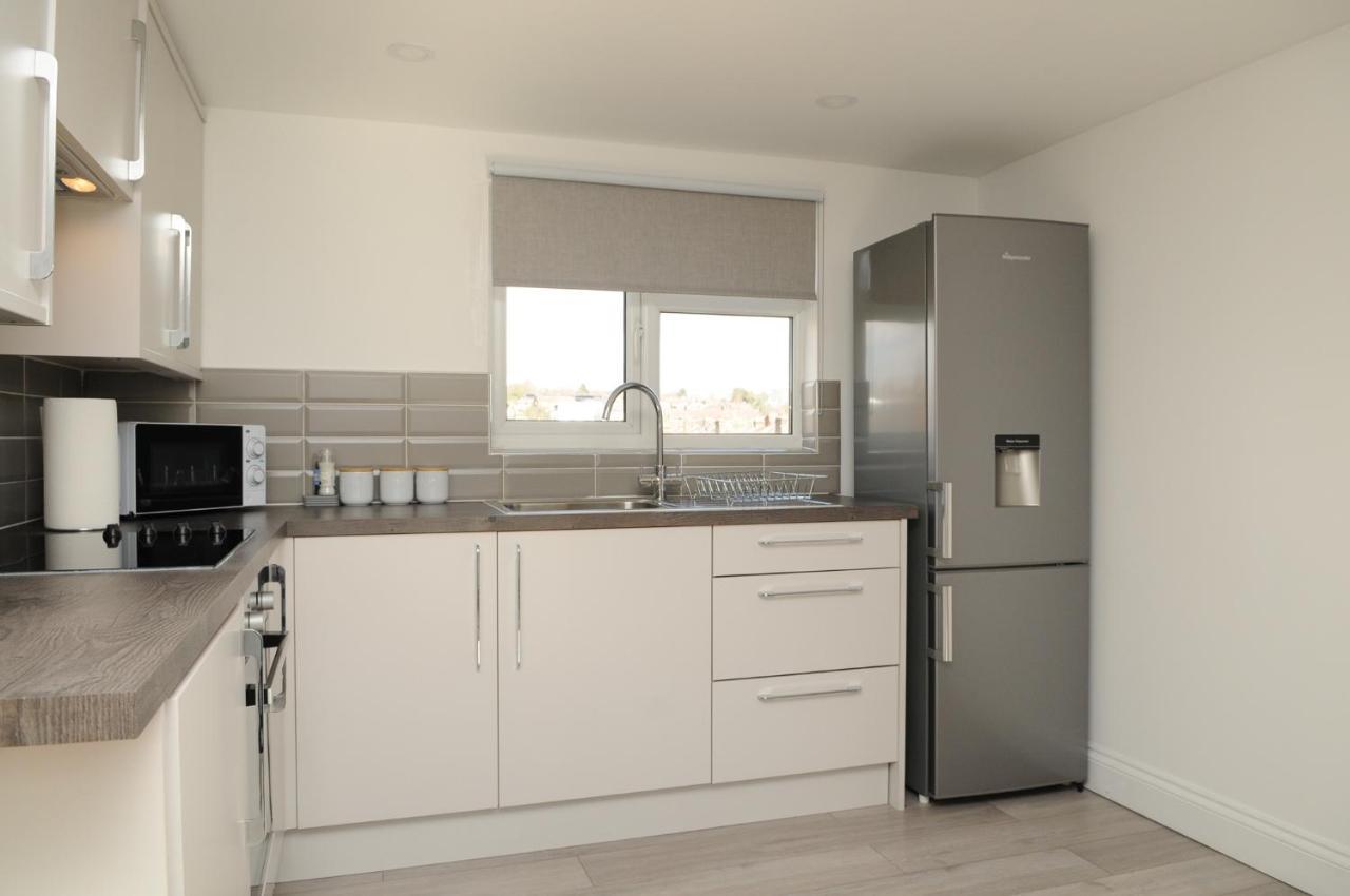 Luxury 5 Star - Parking, Garden, Nr Greater Metro Stations Apartamento