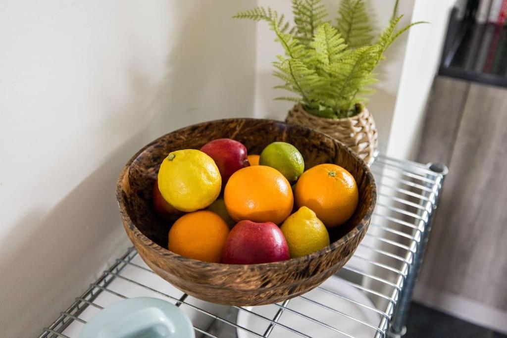 Wild Roses Serviced - Tower Bridge Appartement *
