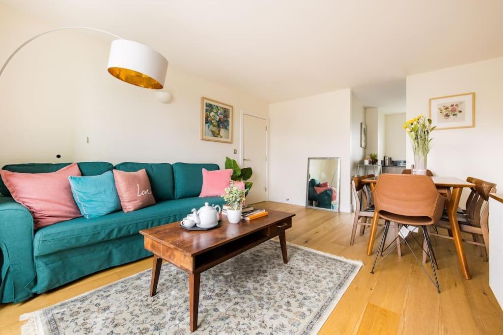 Wild Roses Serviced - Tower Bridge Appartement
