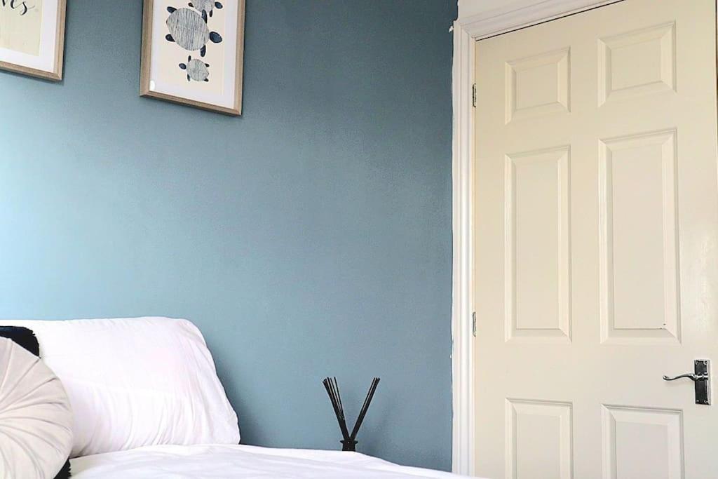 Spacious 1 Bed- Nunhead/peckham-sleeps 4