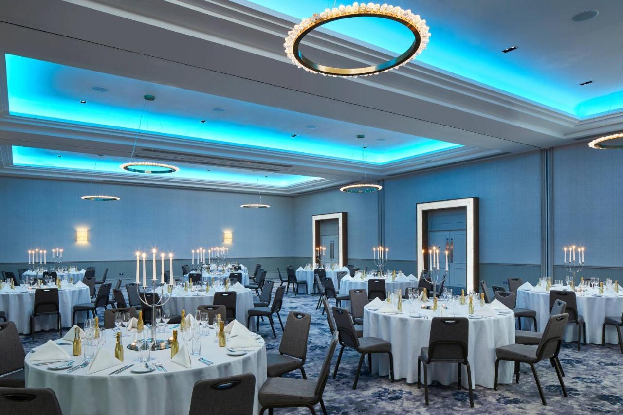 Hotel Marriott Canary Wharf 5*