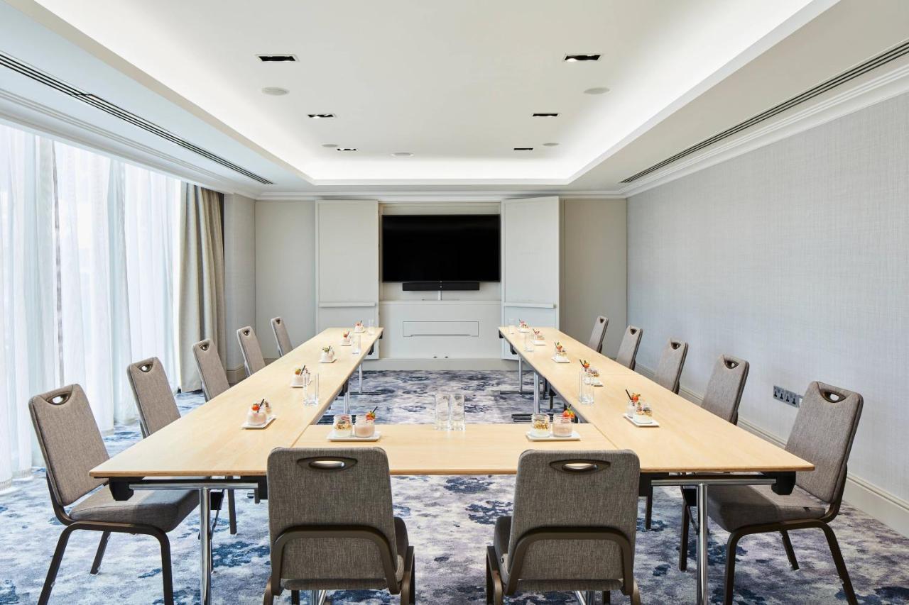 Hotel Marriott Canary Wharf 5*