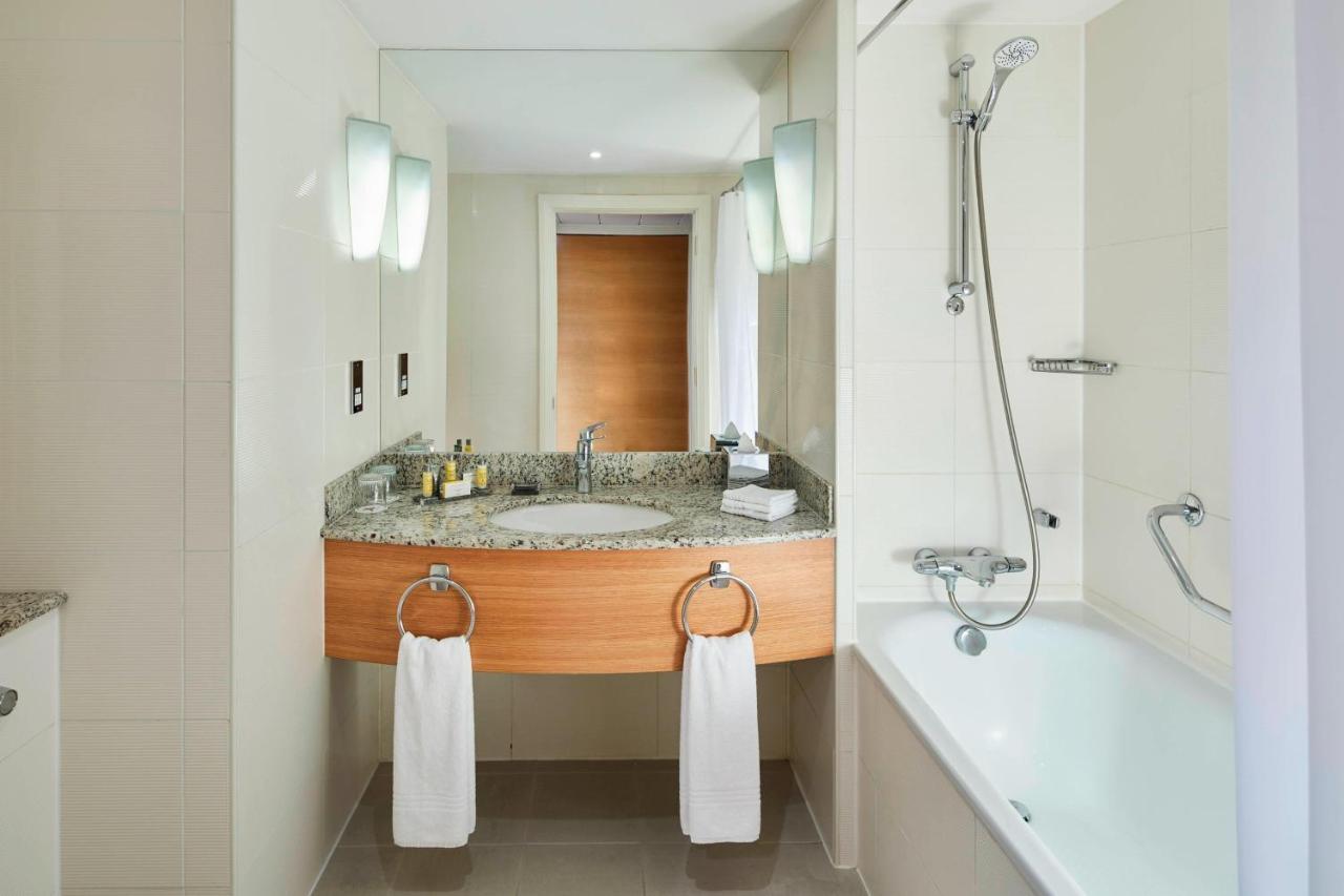 Marriott Canary Wharf 5*