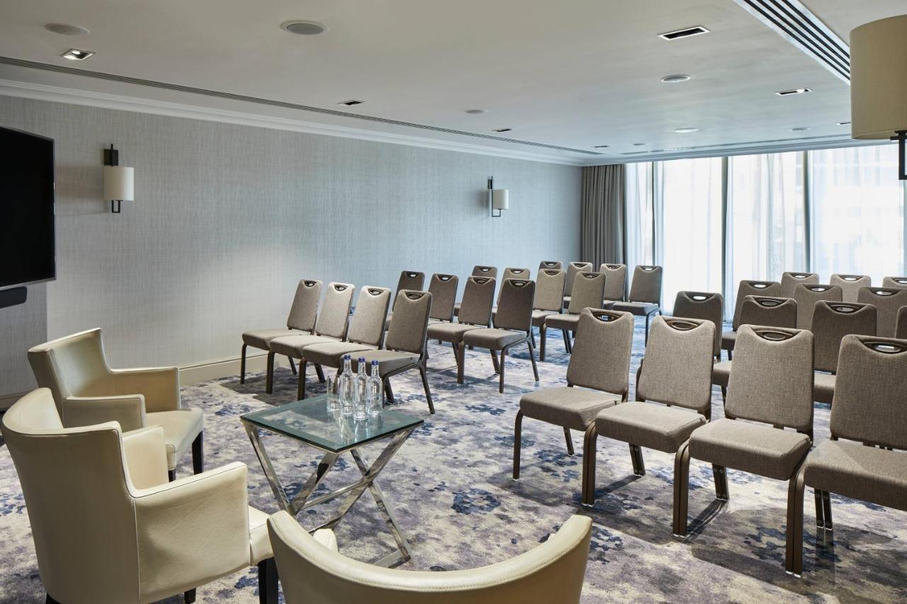 Marriott Canary Wharf 5*