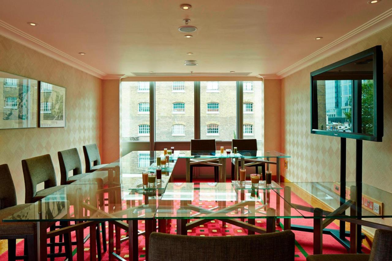 Marriott Canary Wharf Hotel 5*