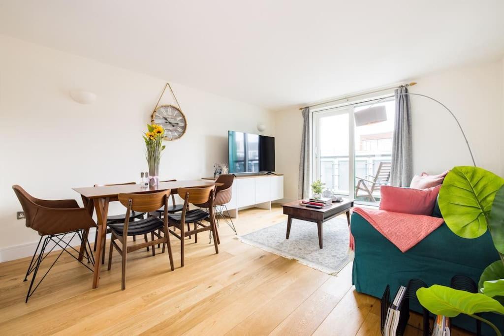 Wild Roses Serviced - Tower Bridge Appartement