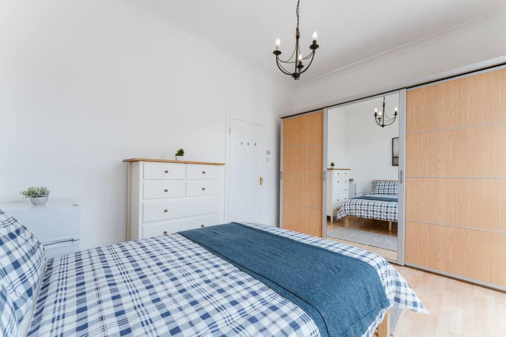 Comfortable Double For Your Getaway Londres